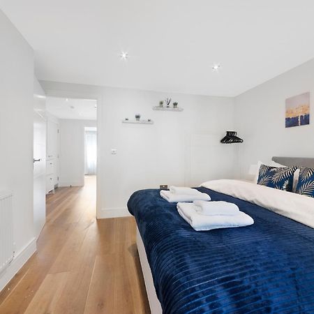 Hermitage Road Apartment By Morethanstays Лондон Екстериор снимка