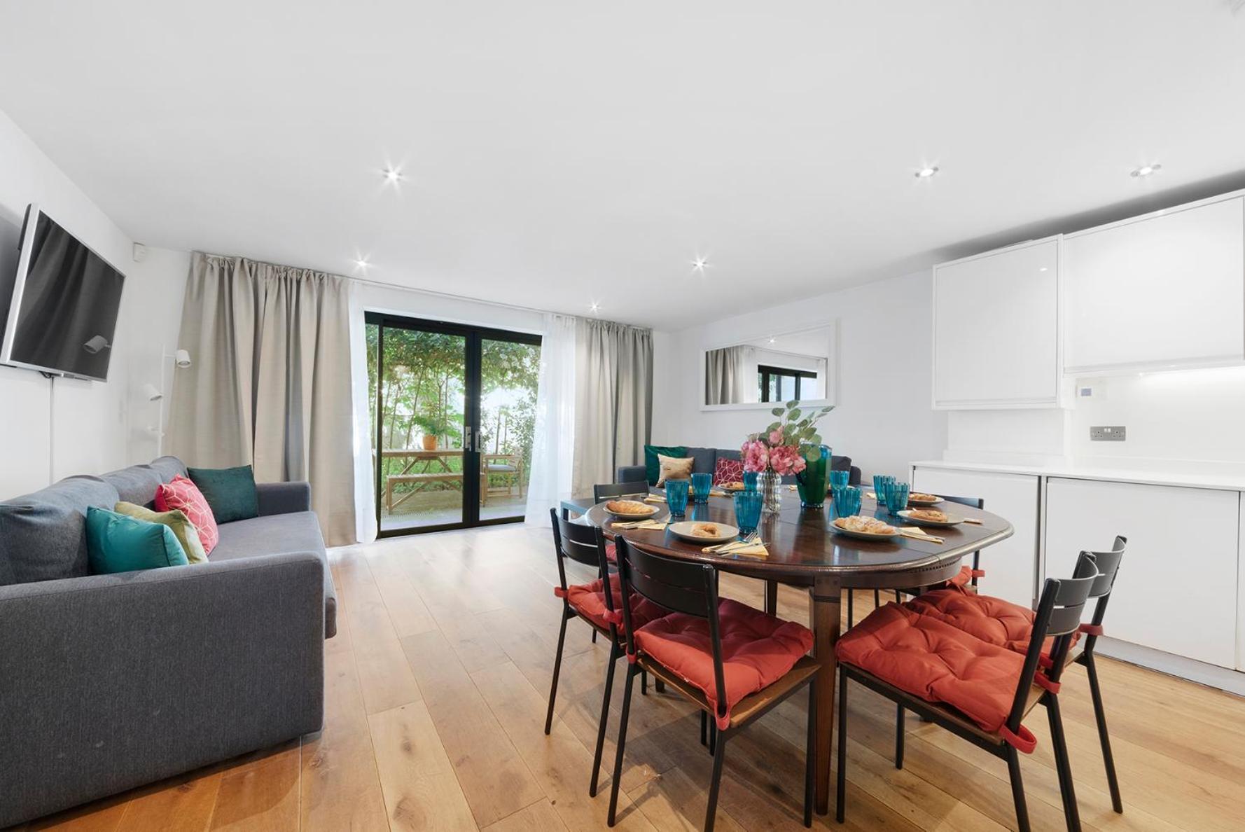 Hermitage Road Apartment By Morethanstays Лондон Екстериор снимка